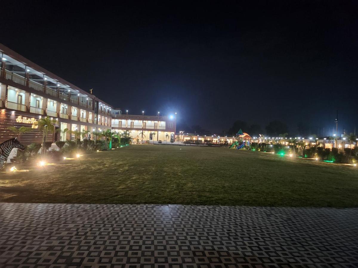 The Bodhi Palace Resort Экстерьер фото